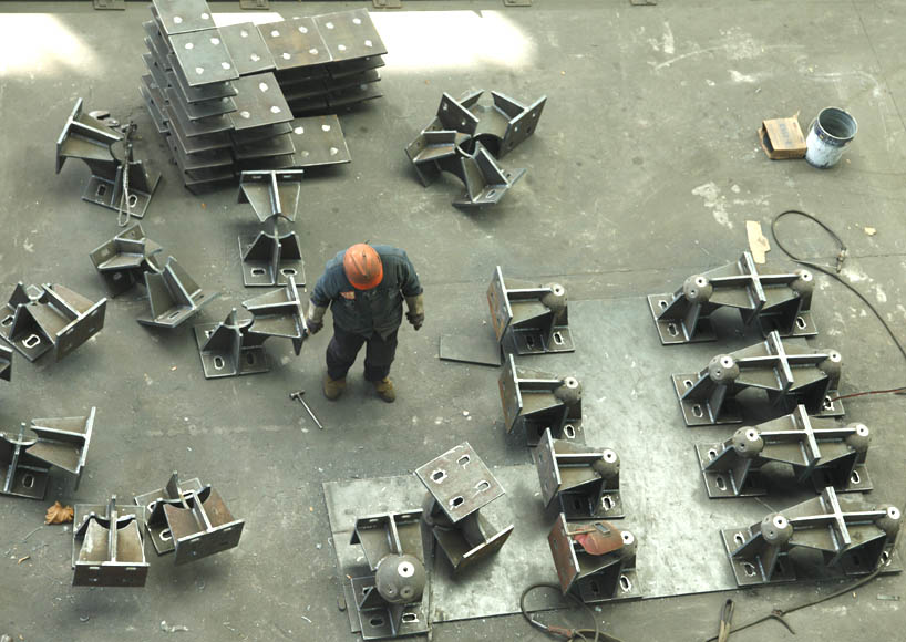 潍坊煤棚网架双向支座